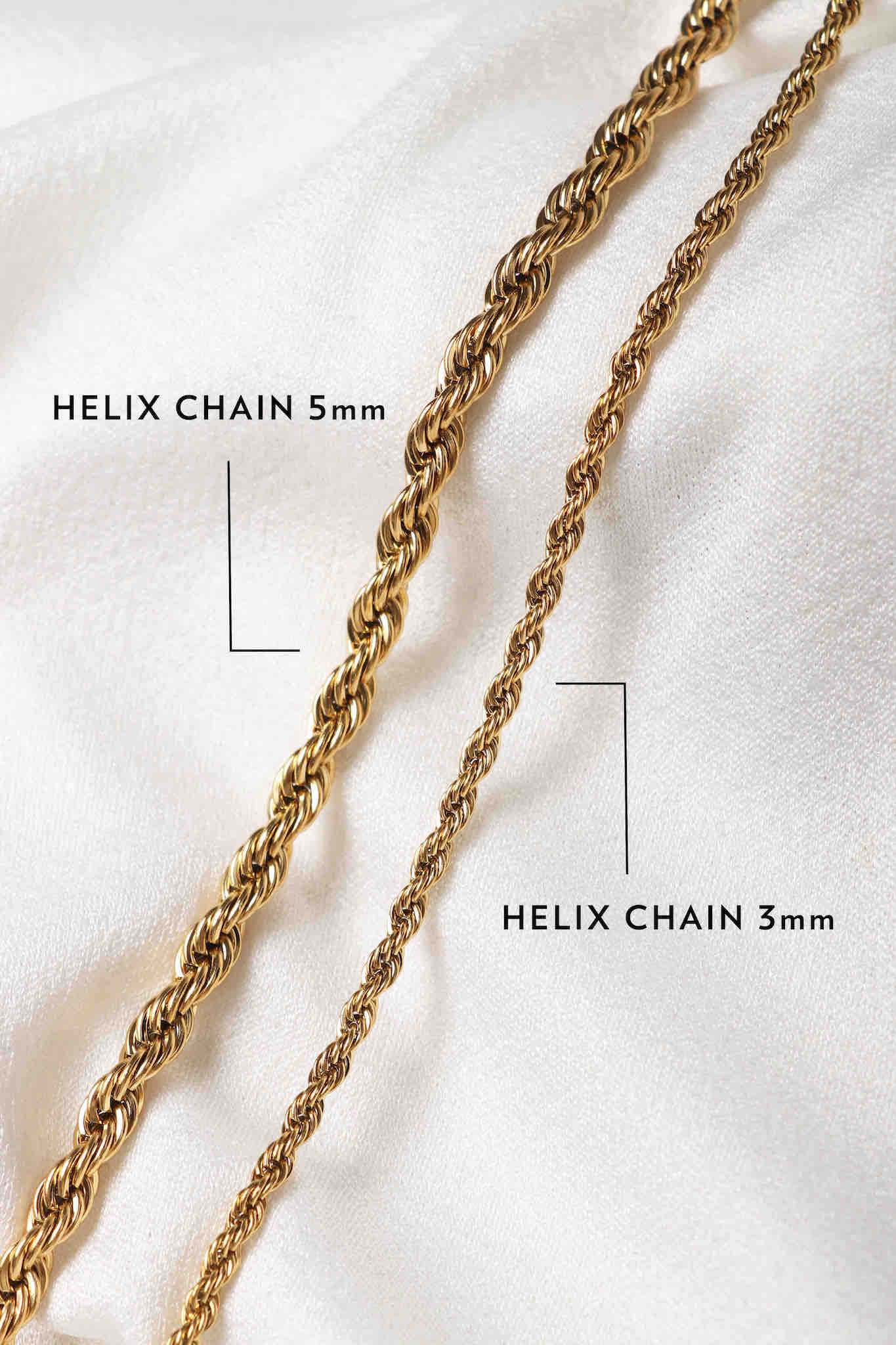 Up close size comparison of Helix Chain 5mm vs Helix Chain 3mm